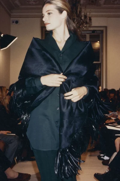 Look 27